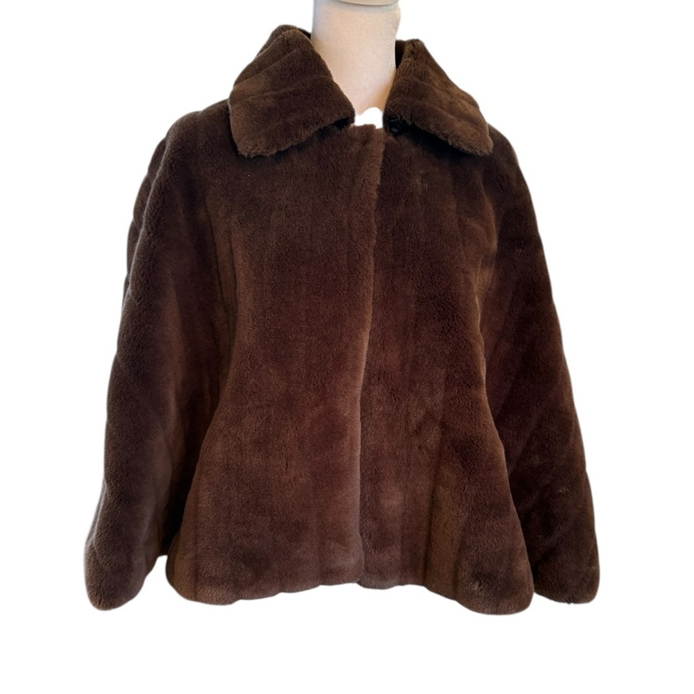 Women’s East 5th faux fur brown lined cape Size L/XL EUC